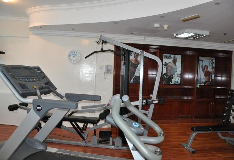 هتل Grand Continental