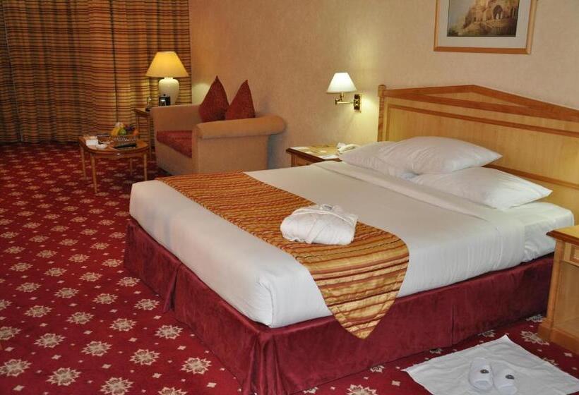 هتل Grand Continental