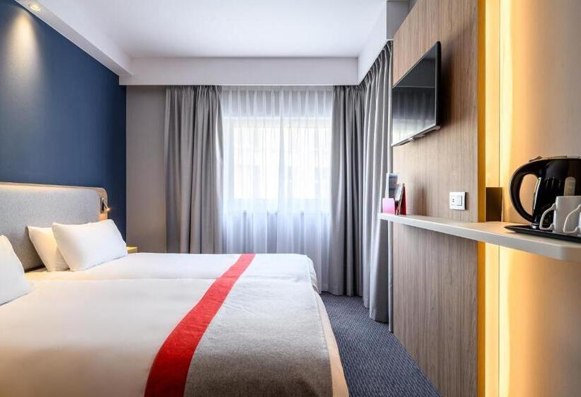 هتل Holiday Inn Express Mechelen City Centre, An Ihg
