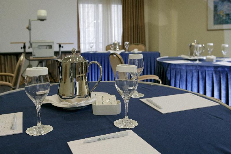 هتل Holiday Inn Thessaloniki, An Ihg