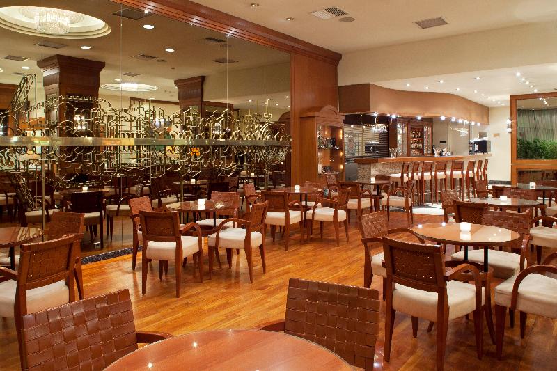 هتل Holiday Inn Thessaloniki, An Ihg