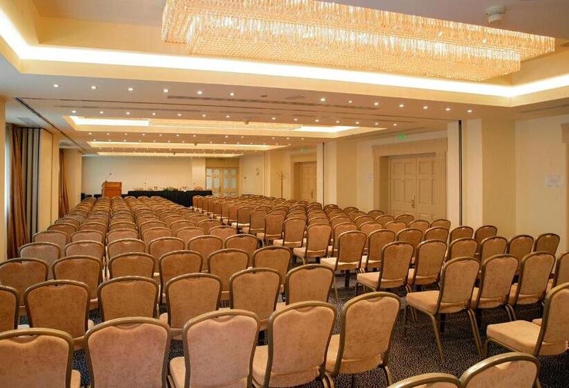 هتل Holiday Inn Thessaloniki, An Ihg
