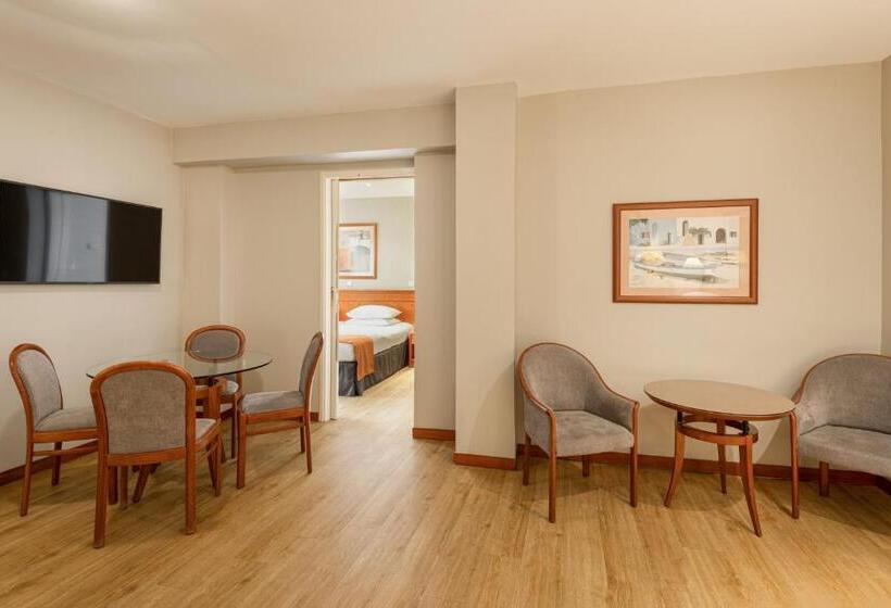 هتل Holiday Inn Thessaloniki, An Ihg