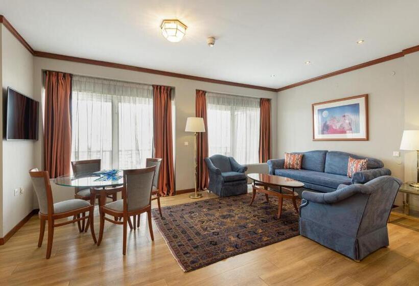 هتل Holiday Inn Thessaloniki, An Ihg