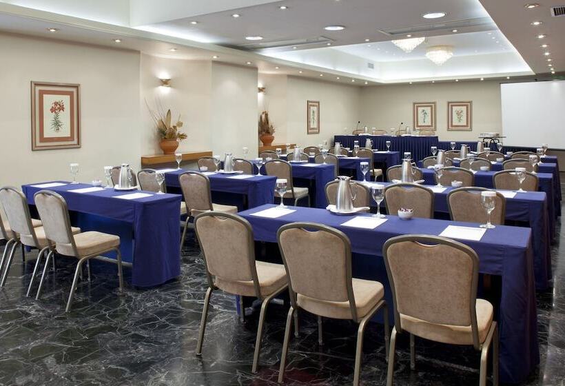 هتل Holiday Inn Thessaloniki, An Ihg