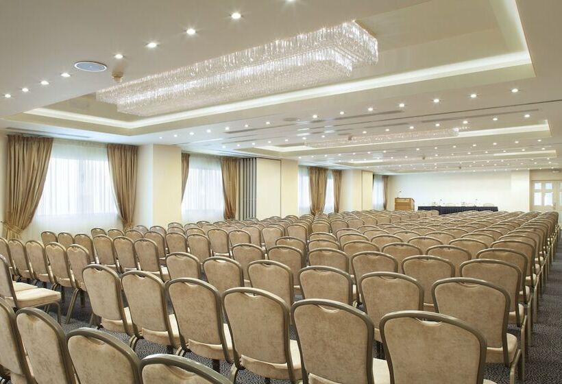هتل Holiday Inn Thessaloniki, An Ihg