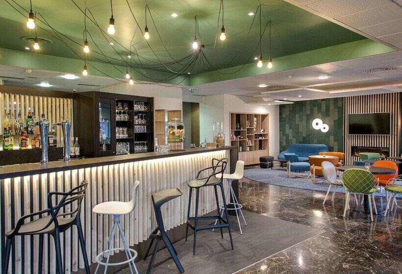 فندق Hôtel Mercure Cavaillon