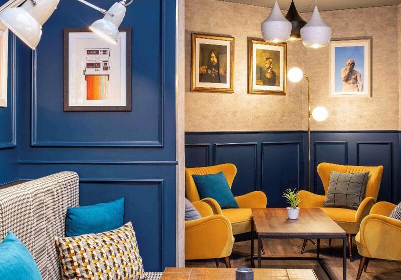 Fotos del hotel Ibis Paris Grands Boulevards Opéra 9e:  2