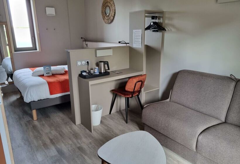 هتل Kyriad Angoulême Nord Champniers  Hôtel & Résidence