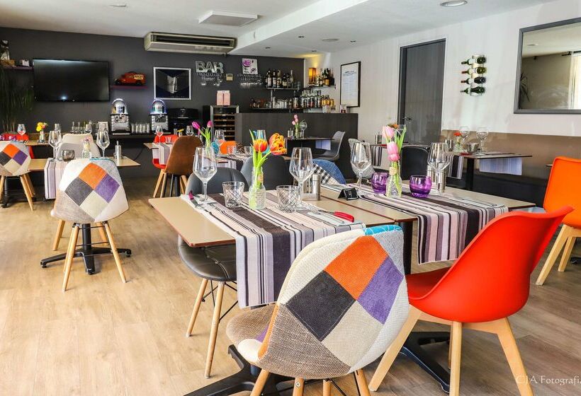 هتل Restaurant Kyriad Brive Centre