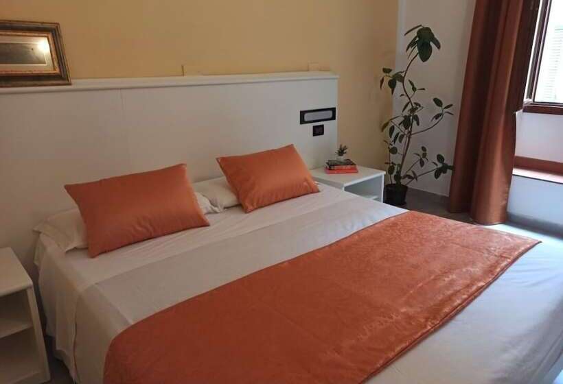Fotos del hotel Leonardo:  4