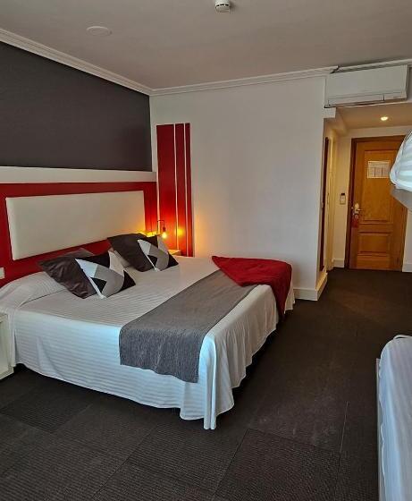 Fotos del hotel Spa El Muelle De Suances:  31