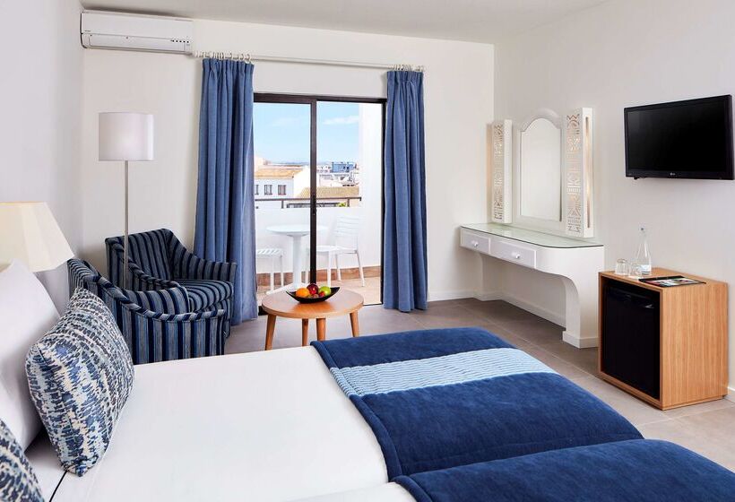 هتل Tivoli Lagos
