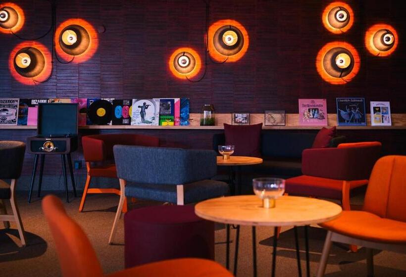 בית מלון כפרי Vienna House Easy By Wyndham Coburg