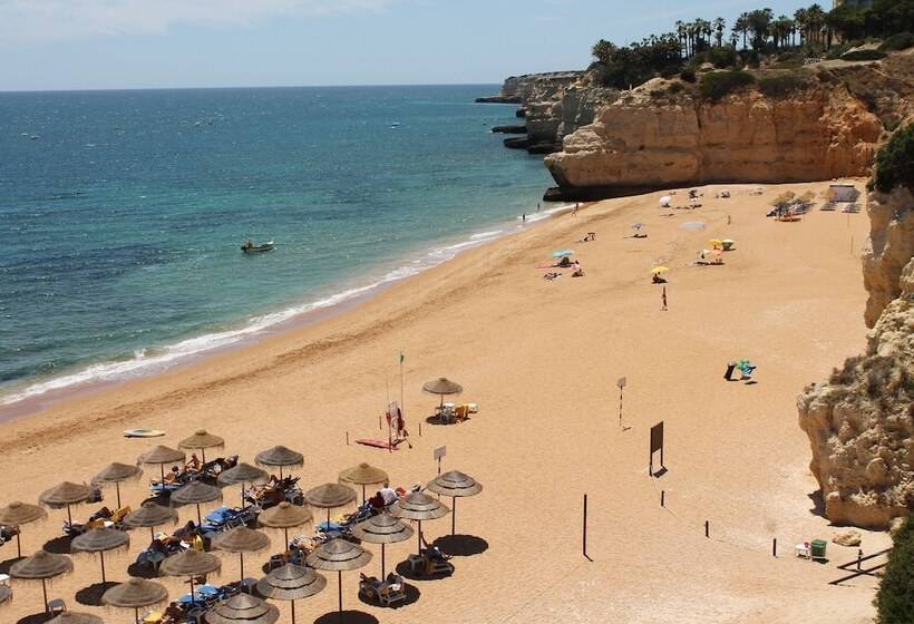 استراحتگاه Vilalara Grand Hotel Algarve