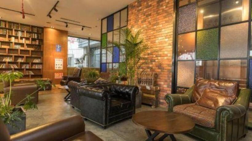 בית מלון כפרי James Joyce Coffetel Yichang East Railway Station Central Bus Station