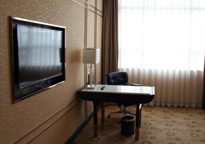 Lavande Hotel Yangjiang Xiping Road