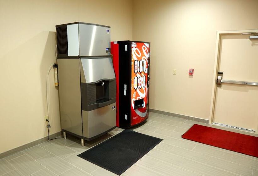 בית מלון כפרי Americas Best Value Inn & Suites Prairieville