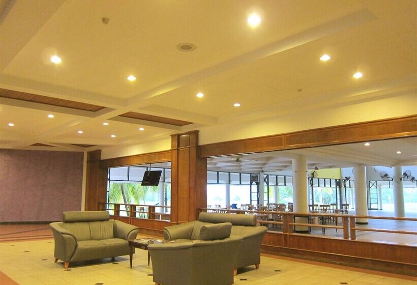 فندق Gemas Golf Resort