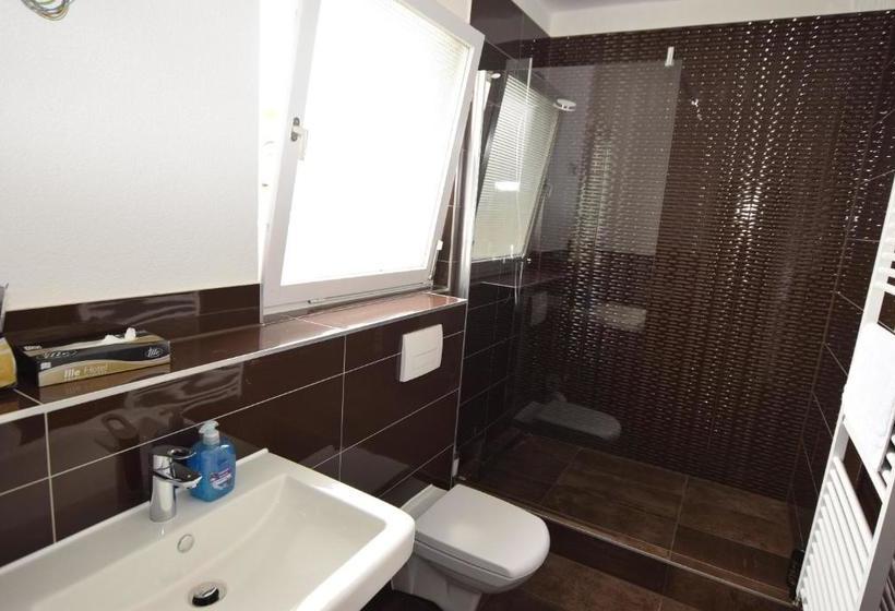 旅馆 Nürtingen Zimmer