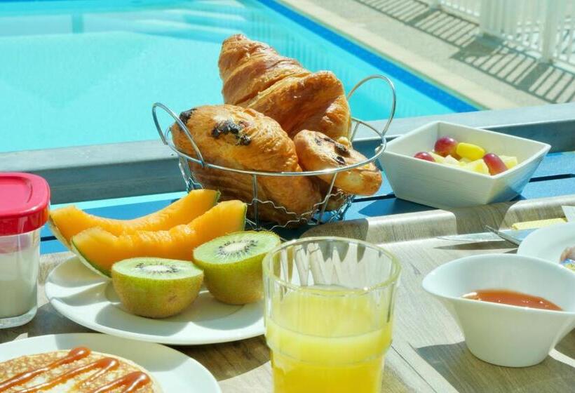 ホテル Boutique Hôtel D Orbigny Chatelaillon   La Rochelle