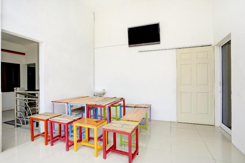 호텔 Oyo 3702 Homestay Bougenville