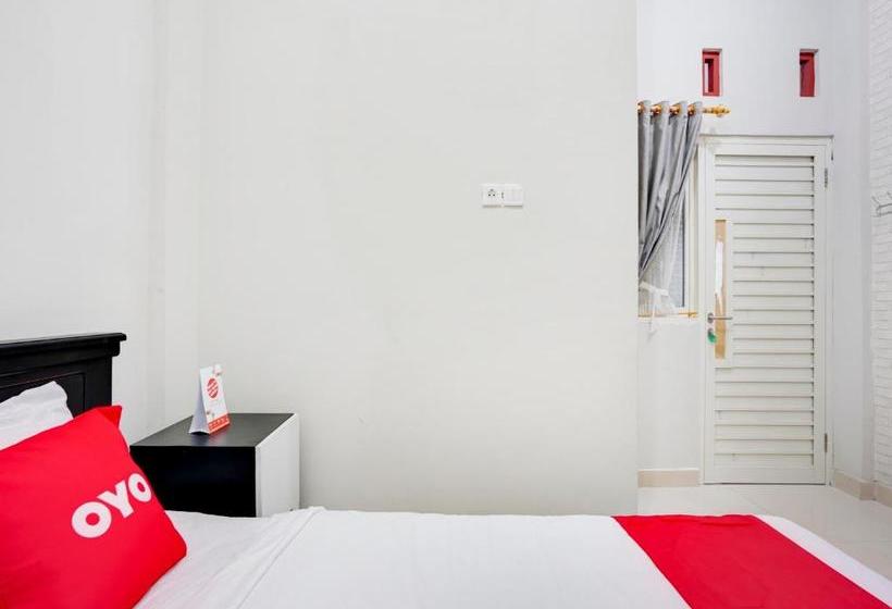 Отель Oyo 3705 Orchid Family Residence