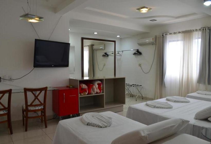 בית מלון כפרי Universo