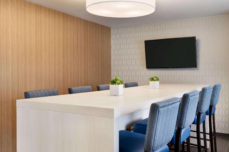 Microtel Inn & Suites By Wyndham Gambrills