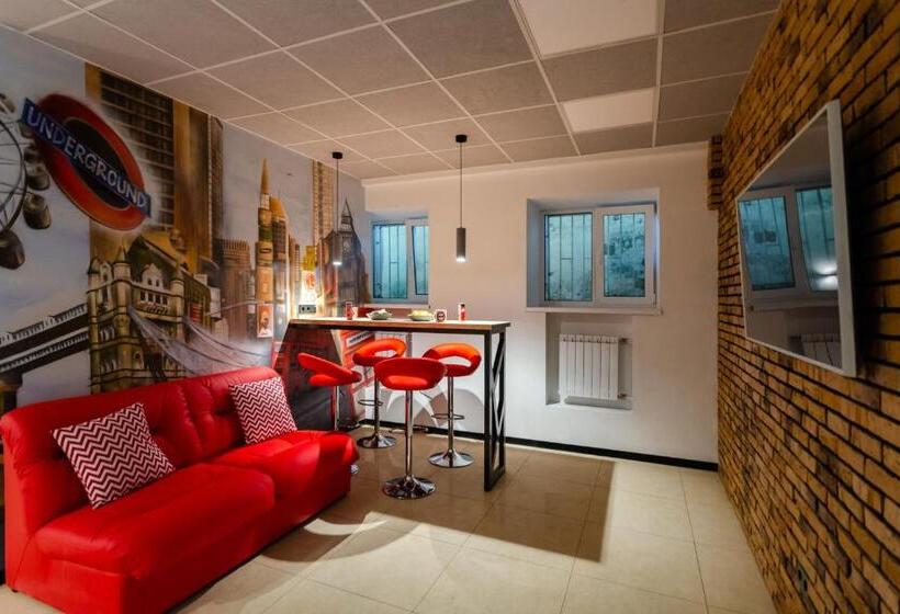 Underground Hostel