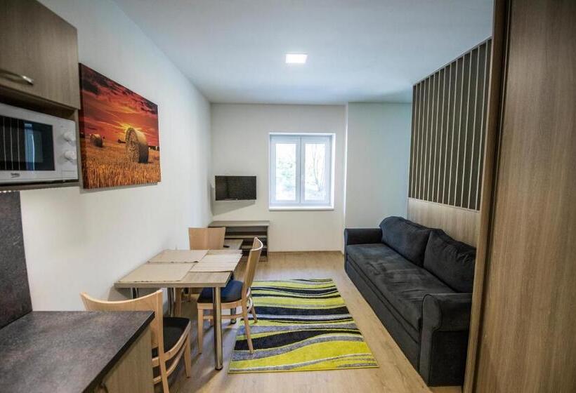Apartmány Pod Jeřábem, šanov 67, červená Voda