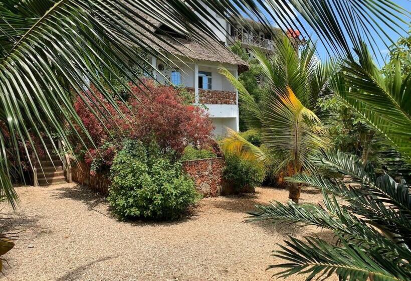 تختخواب و صبحانه Kendwa Garden's