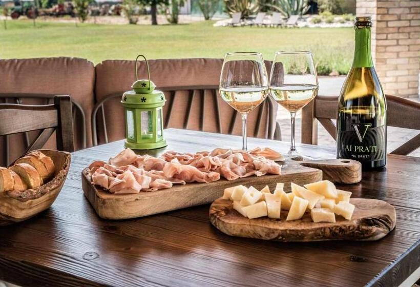 فندق Agriturismo Casale Ai Prati