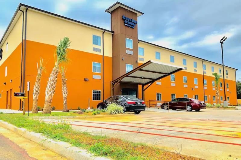 هتل Days Inn & Suites By Wyndham Horn Lake   Memphis Graceland