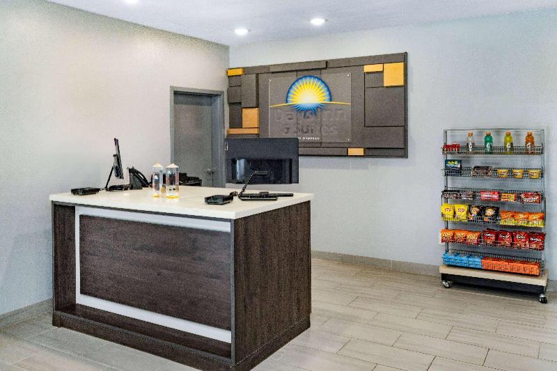 هتل Days Inn & Suites By Wyndham Horn Lake   Memphis Graceland