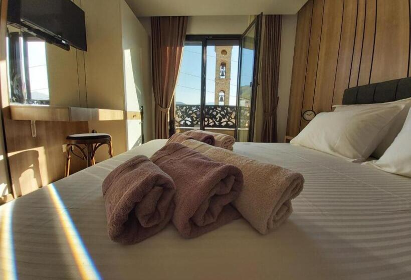 L Hotelpz