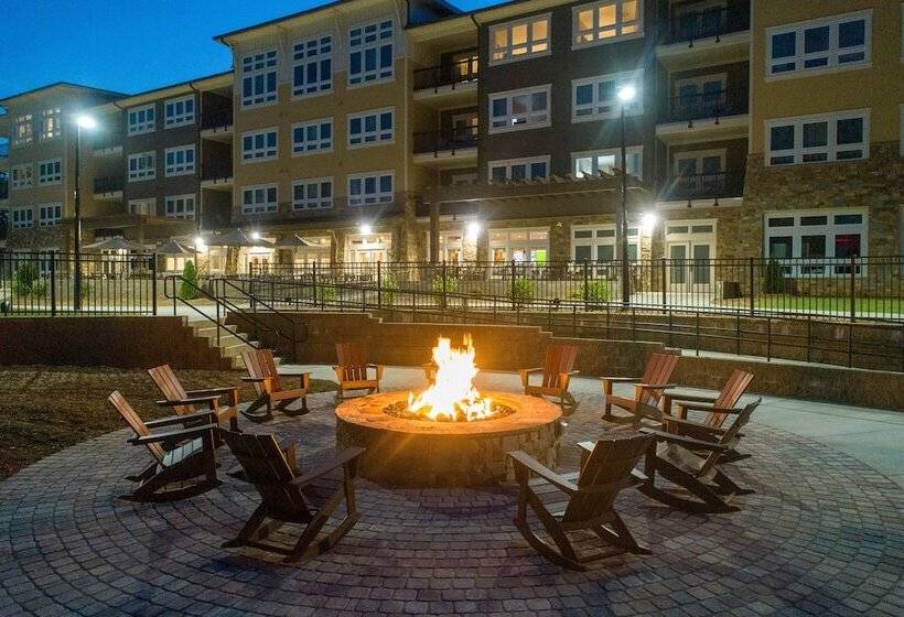 هتل Lakeside Lodge Clemson