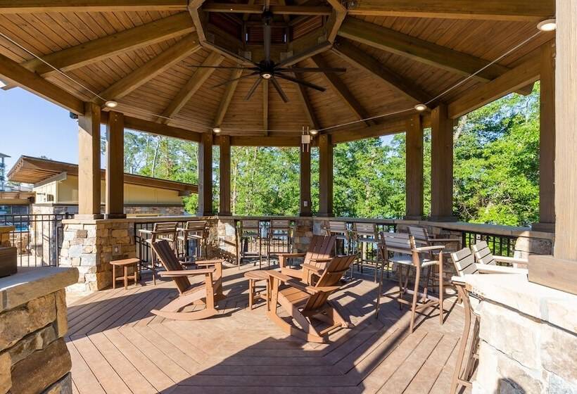 هتل Lakeside Lodge Clemson