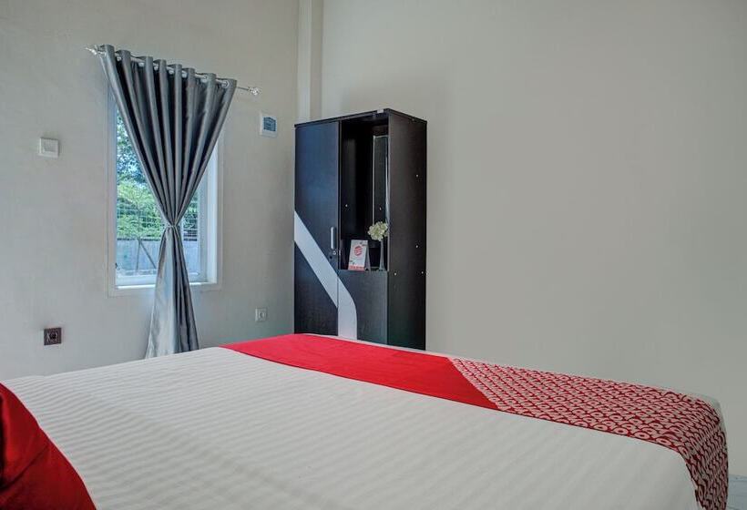 هتل Oyo 3266 Alifah Residence Syariah