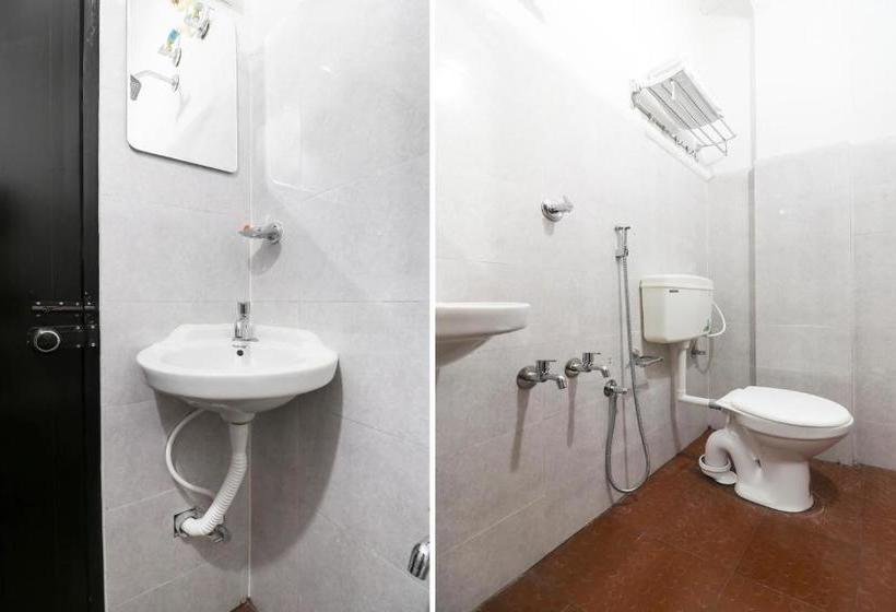 ホテル Oyo 70830 Fort Land Residency