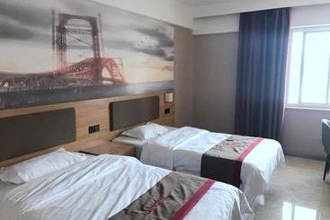 هتل Thank Inn Plus Weifang Changle County New Jialejia
