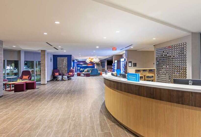 فندق Tru By Hilton Laredo Airport