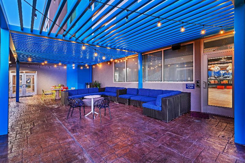 فندق Tru By Hilton Laredo Airport