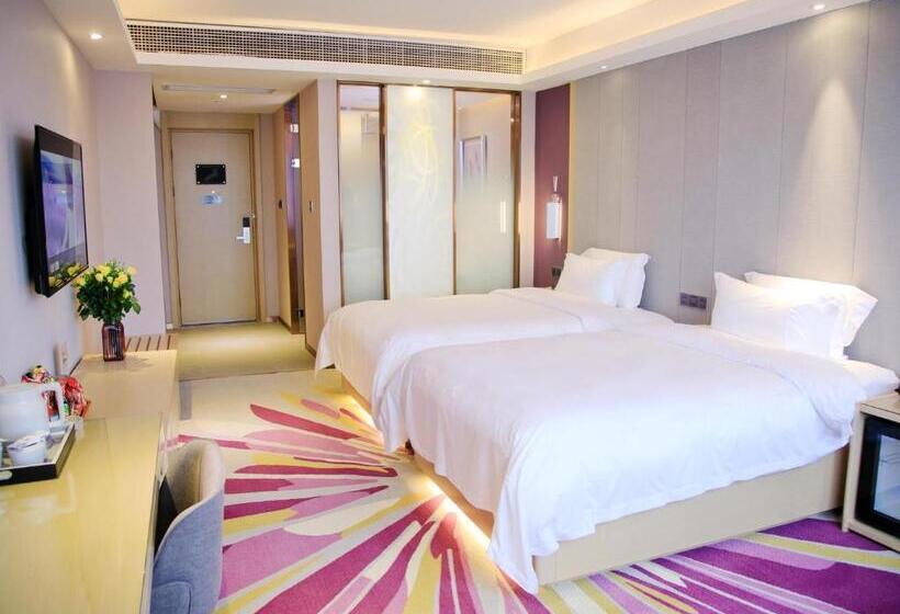 Lavande Hotels·shenzhen North Railway Station Longhua Bus Terminal