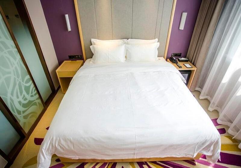 Lavande Hotels·taicang Shanghai West Road Nanyang Plaza