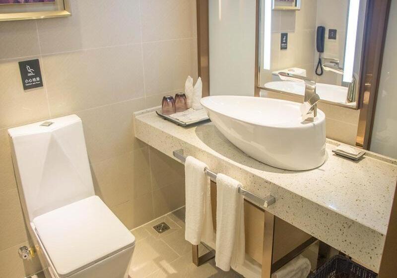 Lavande Hotels·taicang Shanghai West Road Nanyang Plaza