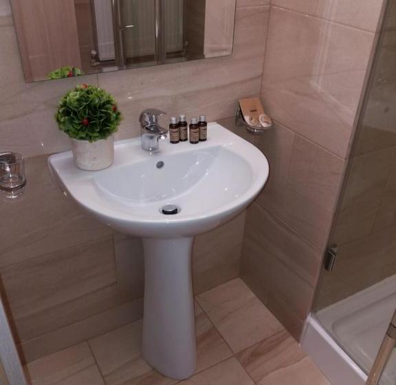 پانسیون Park Luxury Rooms