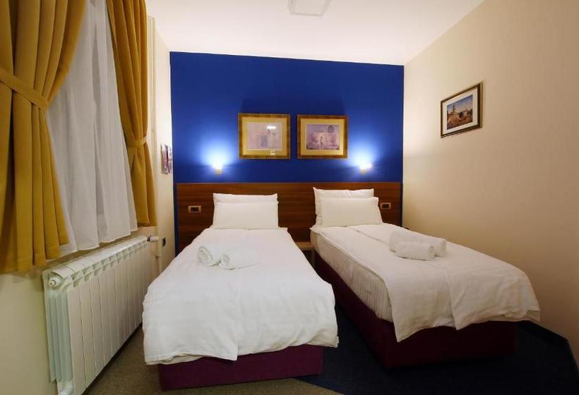 تختخواب و صبحانه Villa Galeb
