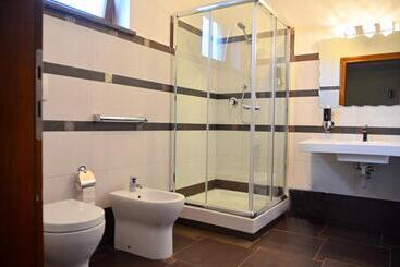 هتل Liberty Rooms