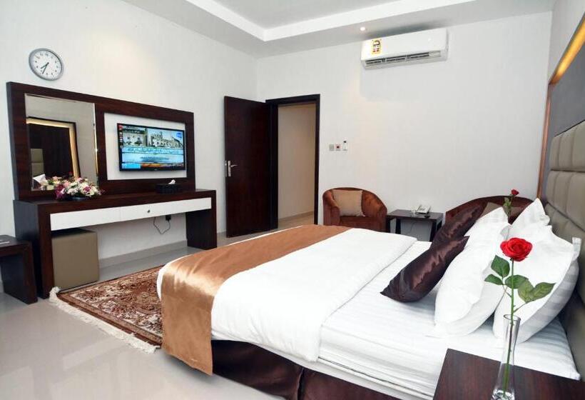 هتل Your Home Apartment